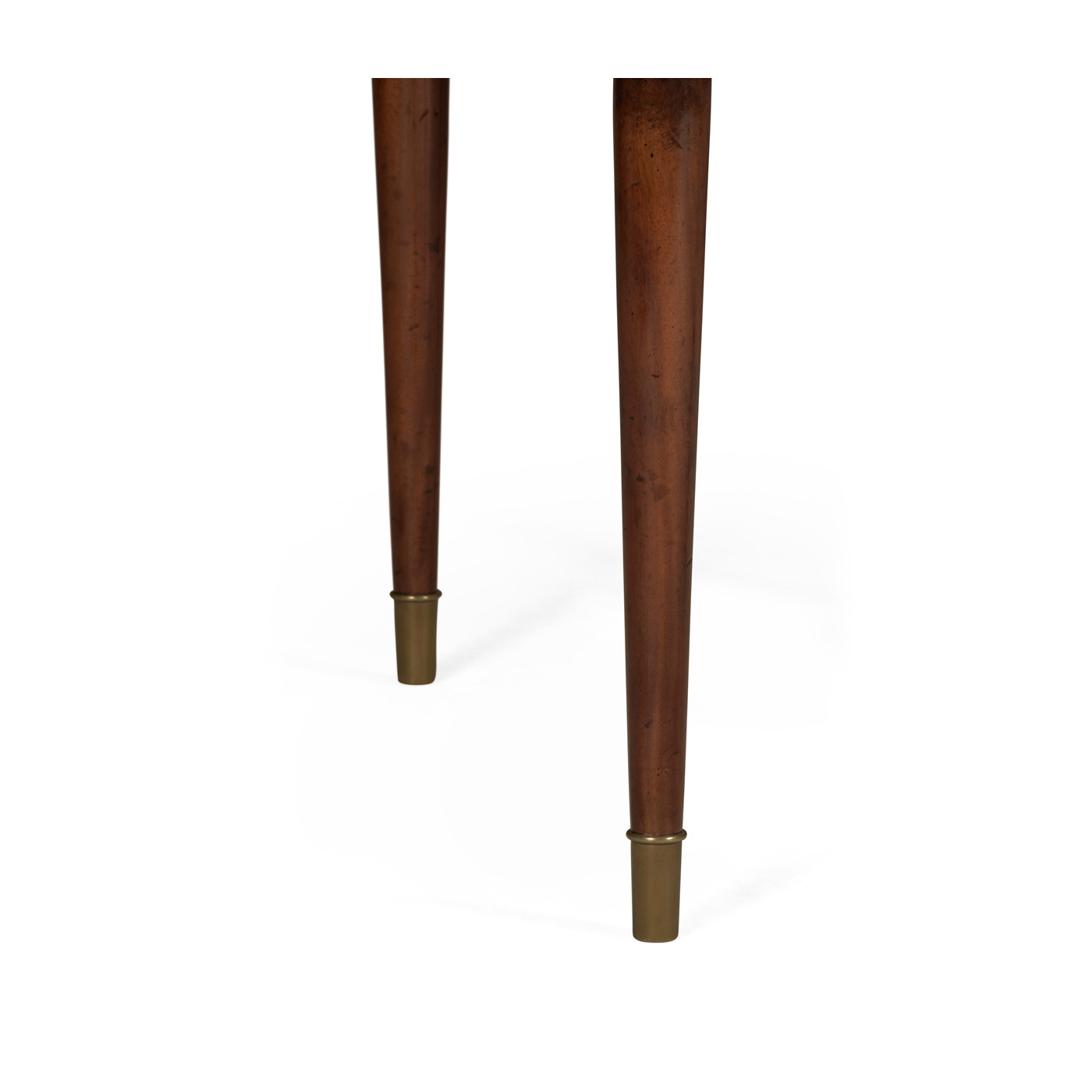 Pembroke table in antique mahogany