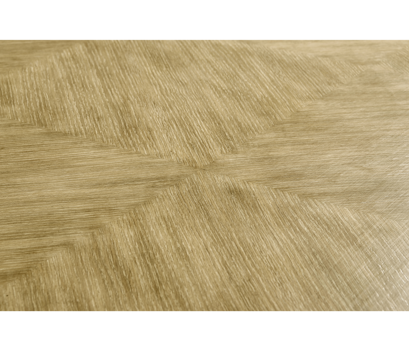 Cambrio Dining Table