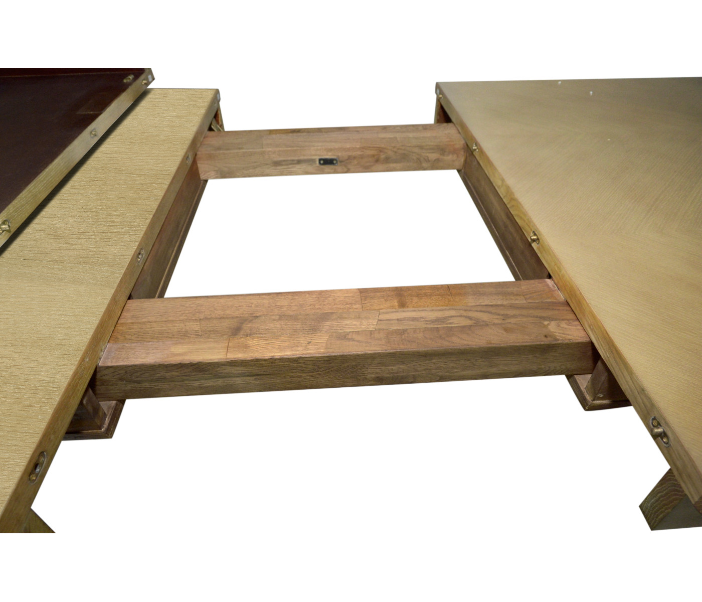 Cambrio Dining Table