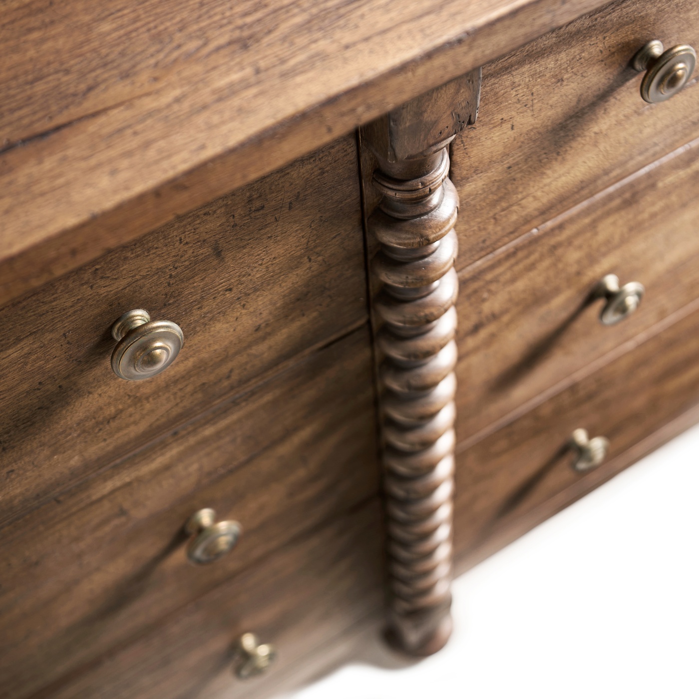 Tamarisk Dresser