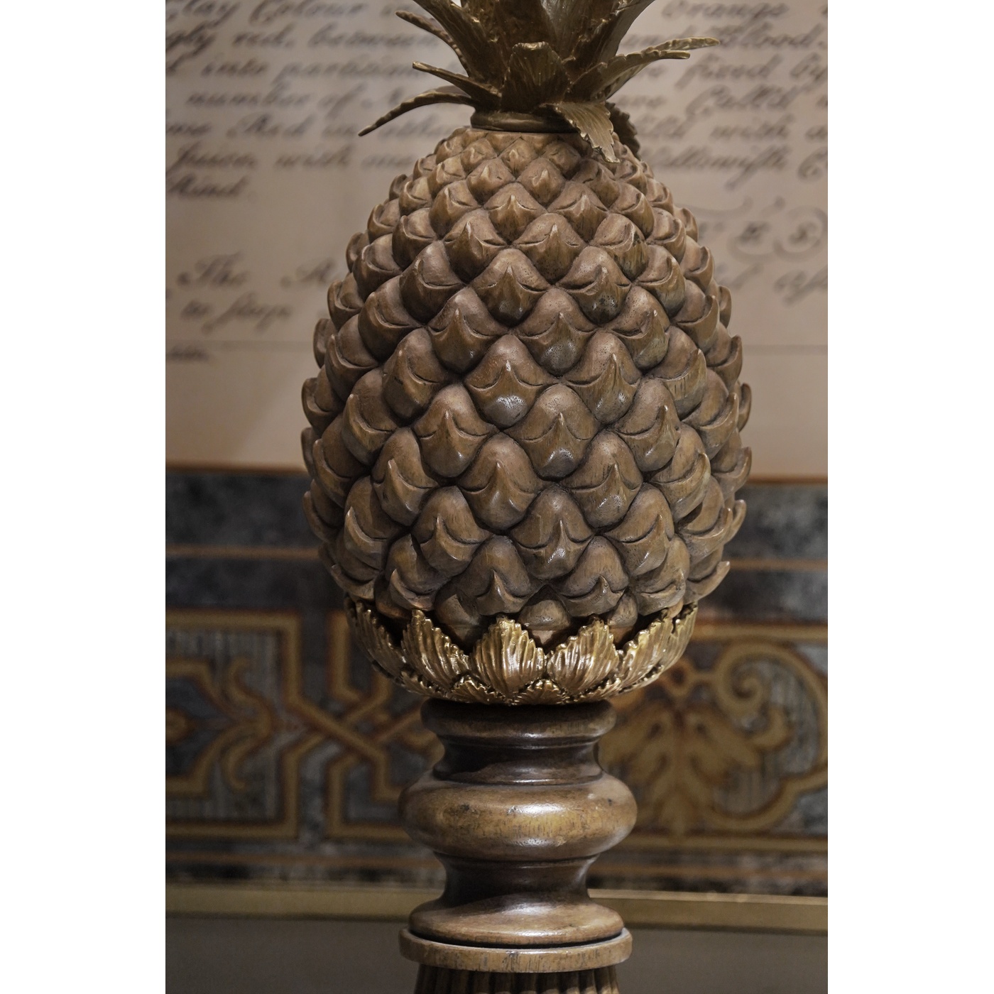 Pinapple Table Lamp
