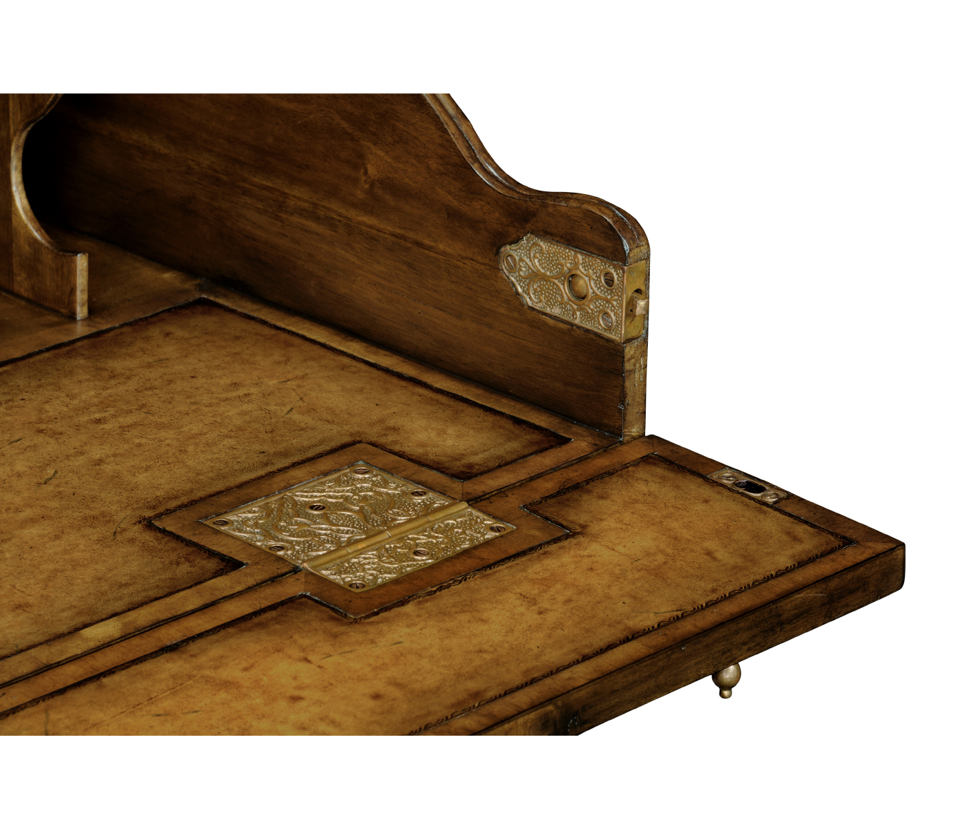 William & Mary Walnut & Oyster Secrétaire Cabinet 