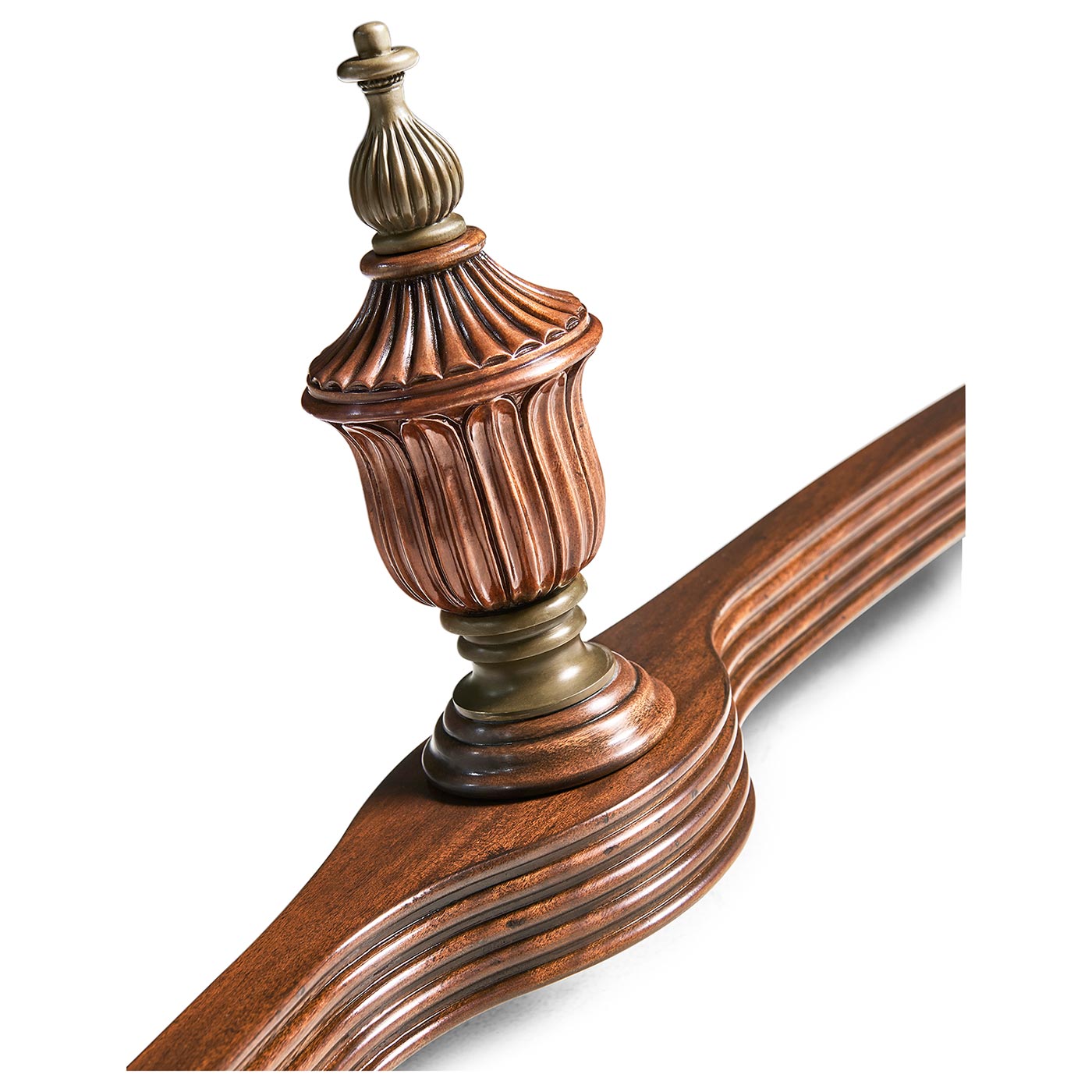 Buckingham Classical Console