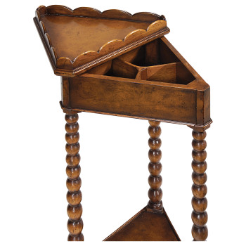 Queen anne triangular lamp table