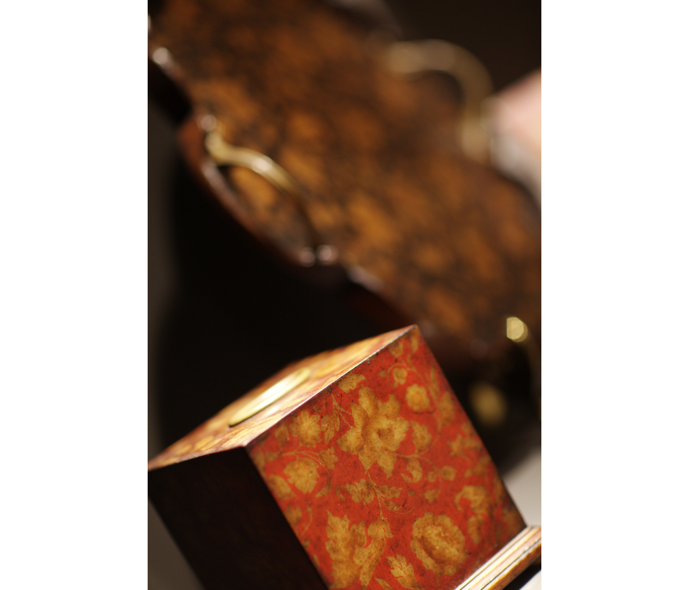 Black Chinoiserie Tissue Box