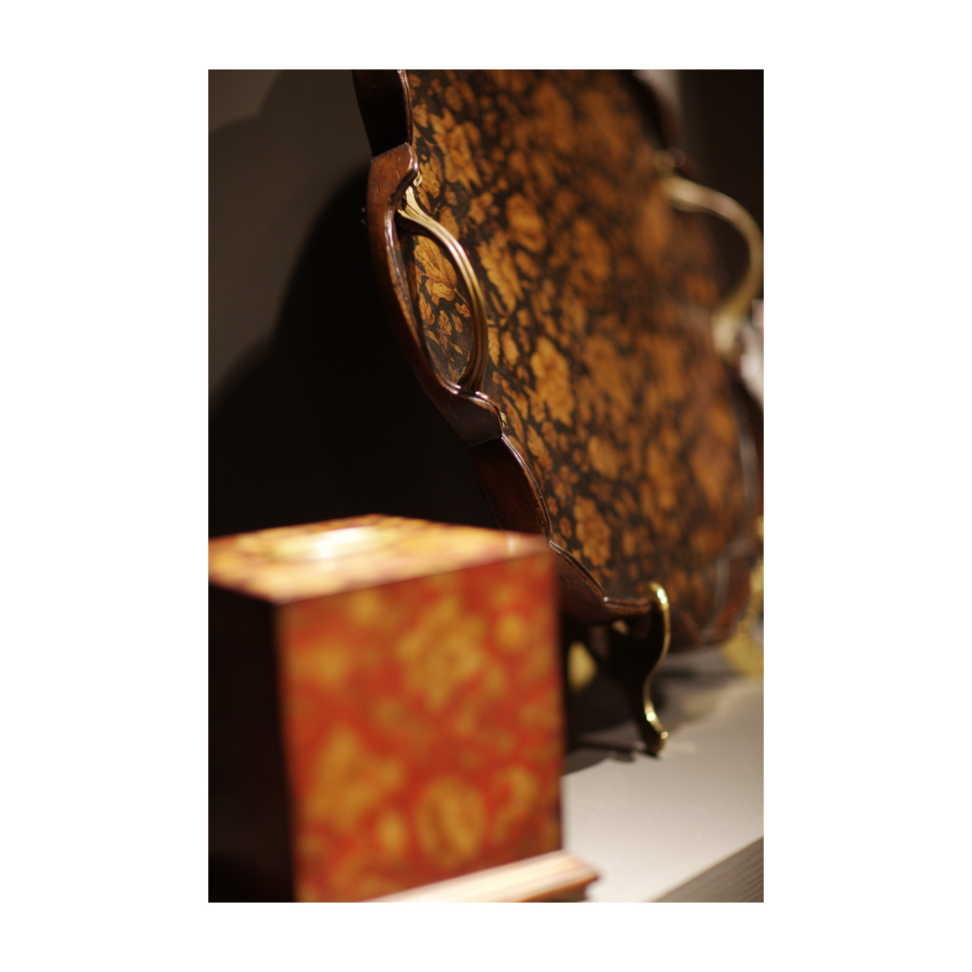 Red Chinoiserie Tissue Box