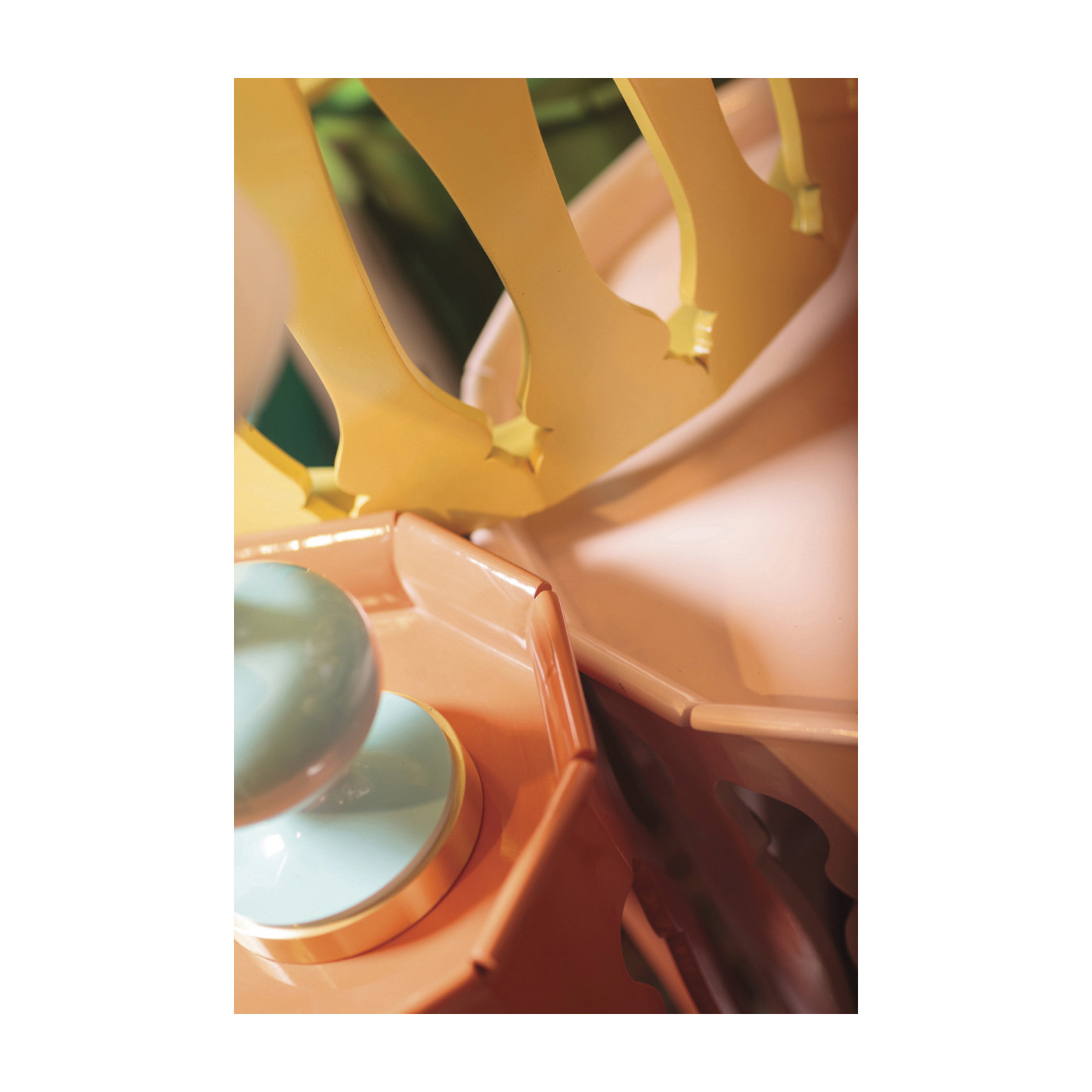 Moorish lamp table (Ballet Slipper)