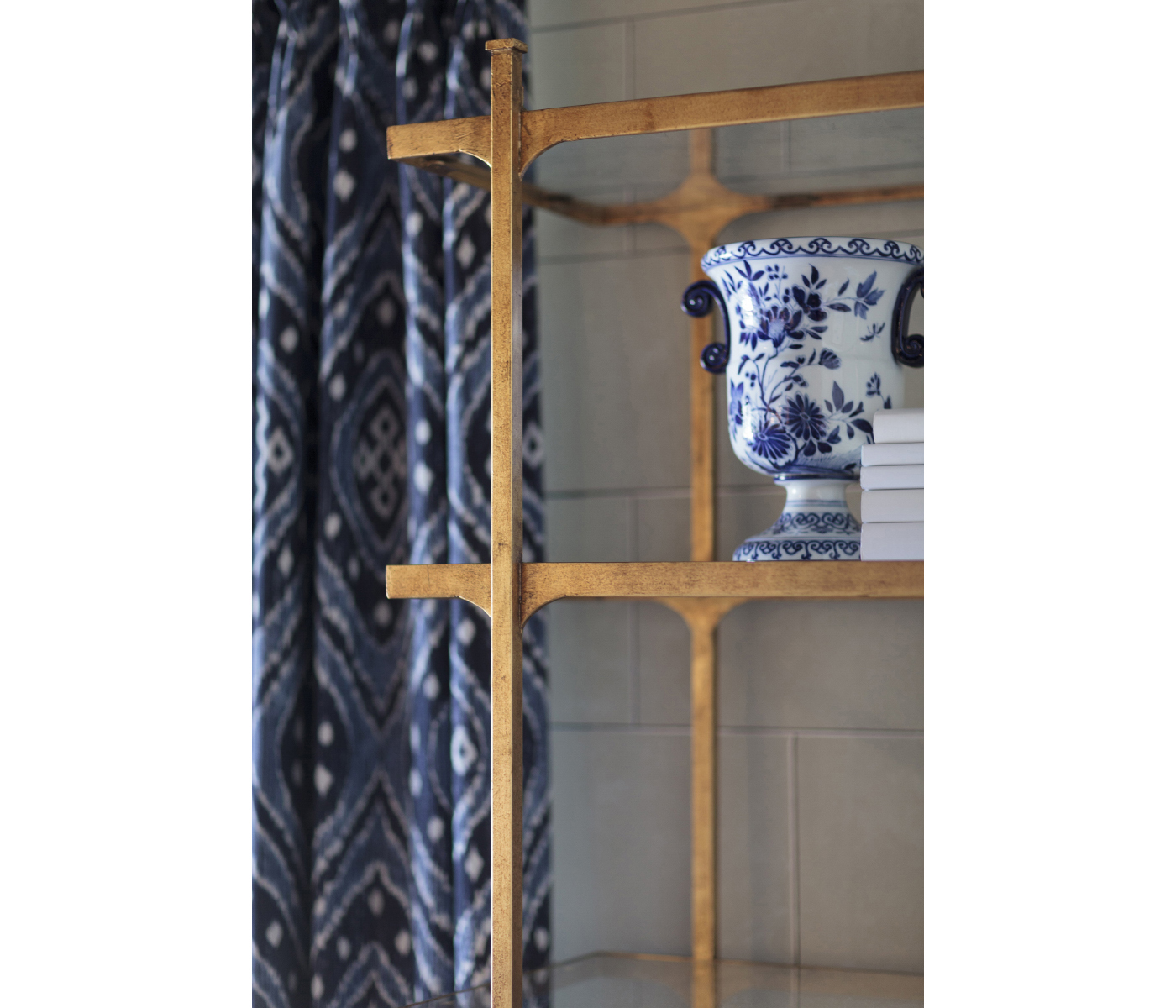 Églomisé & Silver Iron Narrow Four-Tier Étagère