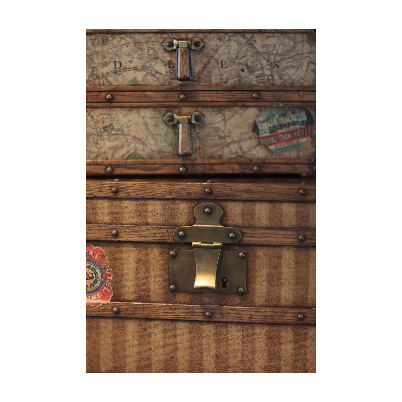 Travel Trunk Style Storage Chest