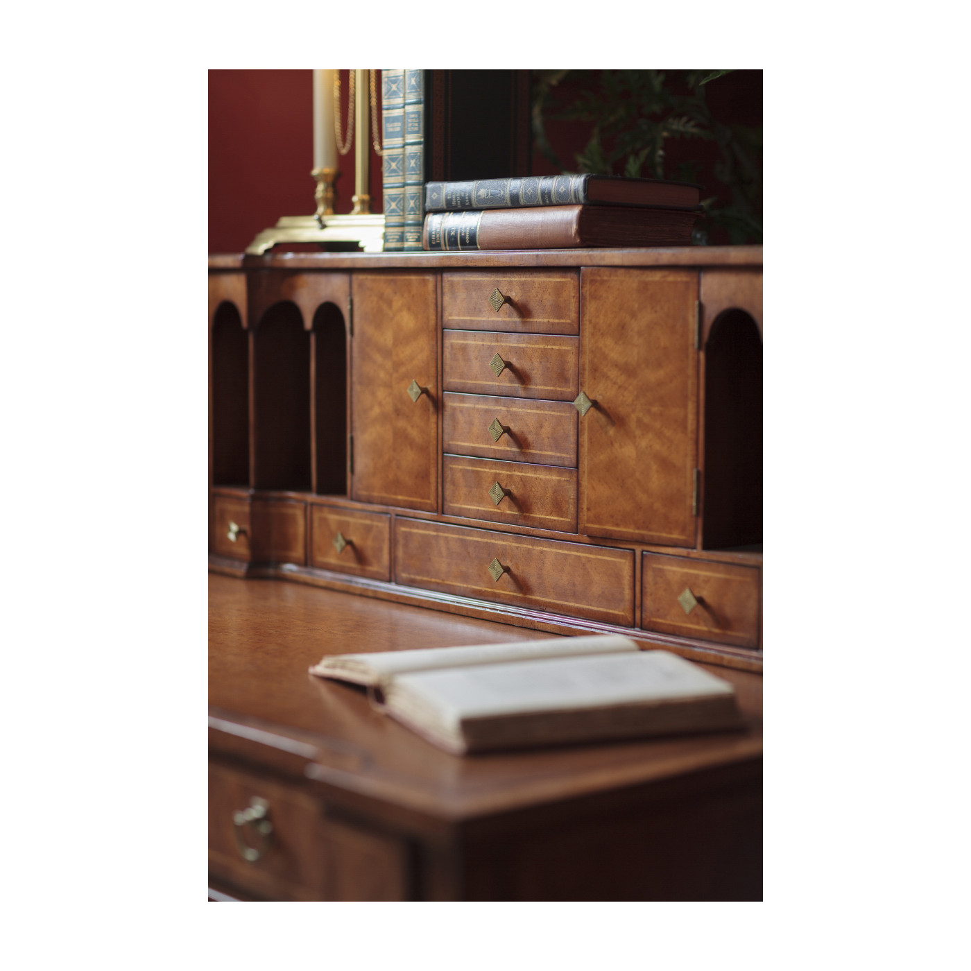 Satinwood bonheur de jour