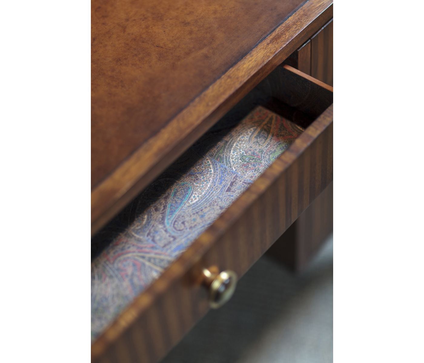 Shirting Stripe Editor's Desk