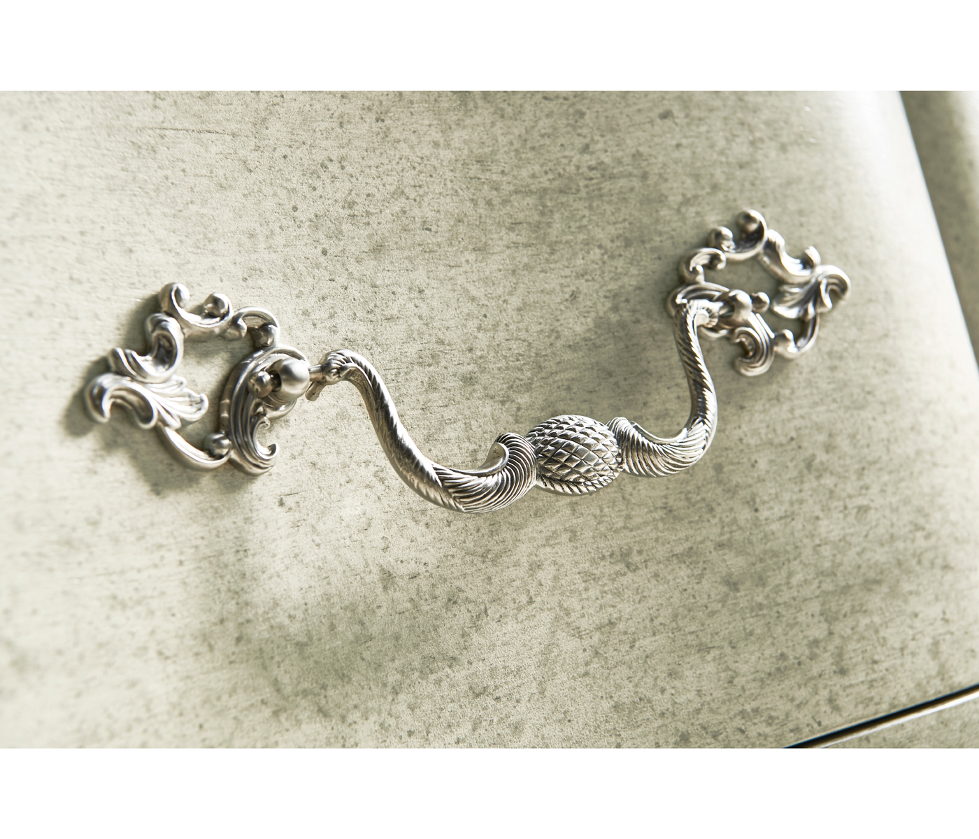 Peble grey - French provincial style chest of drawers