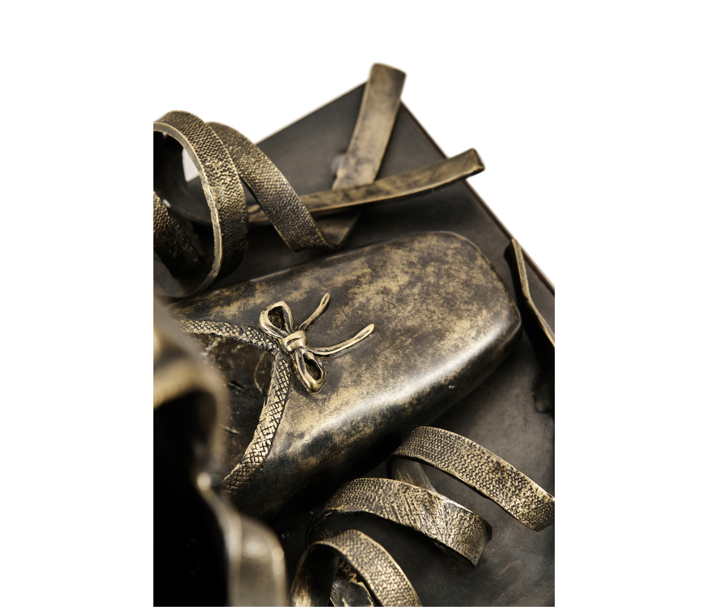 Ballet pointe shoes table lamp