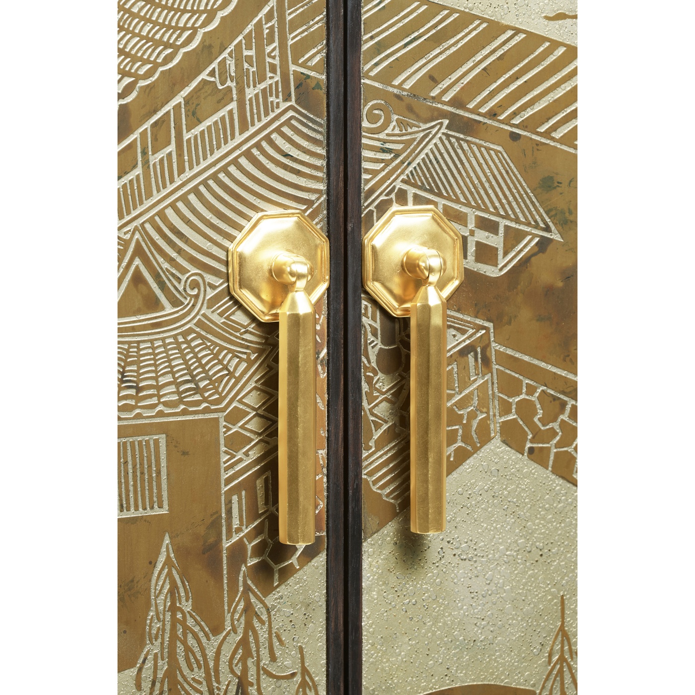 Fusion Chinoiserie Drinks Cabinet