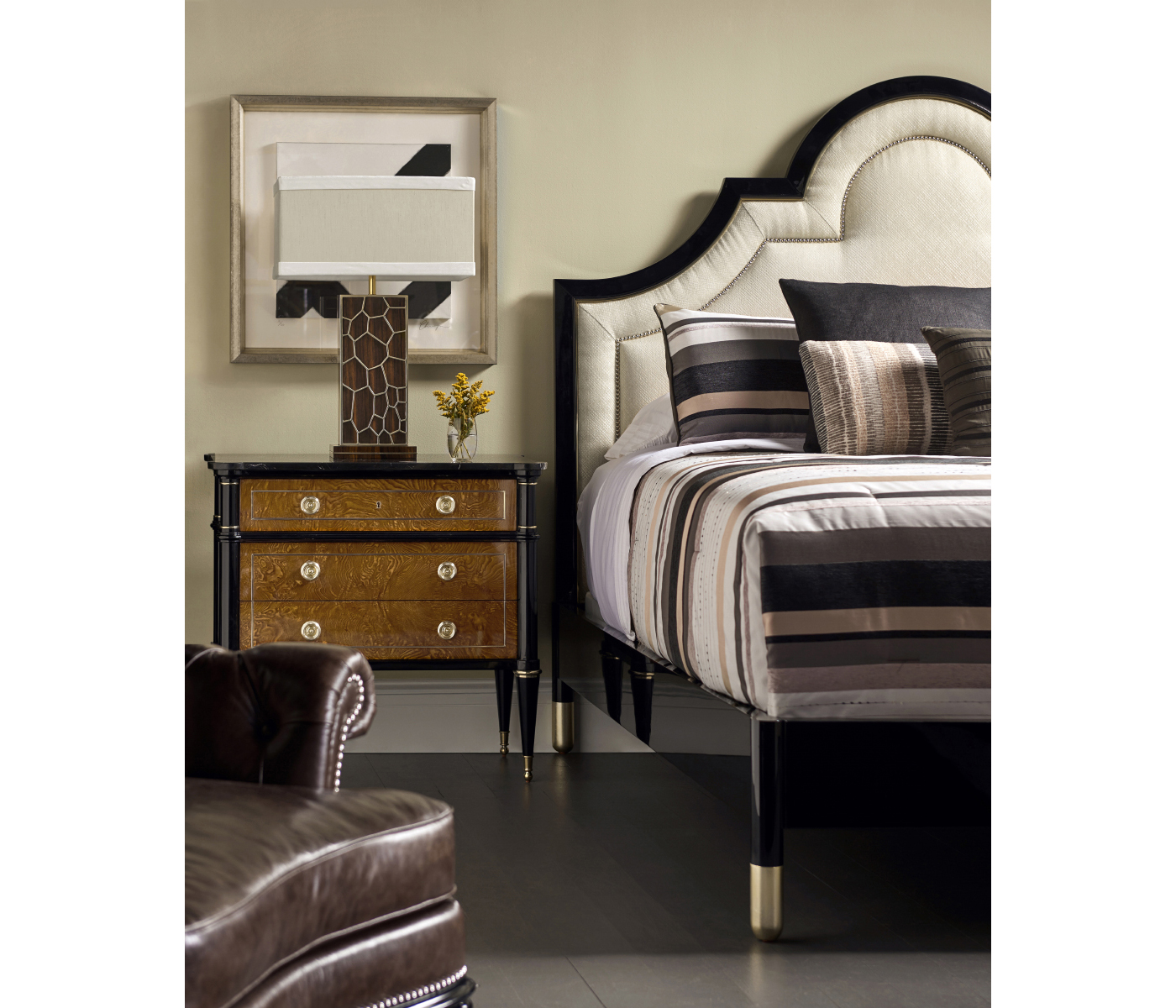 Madison Piano Black Cali King Bed