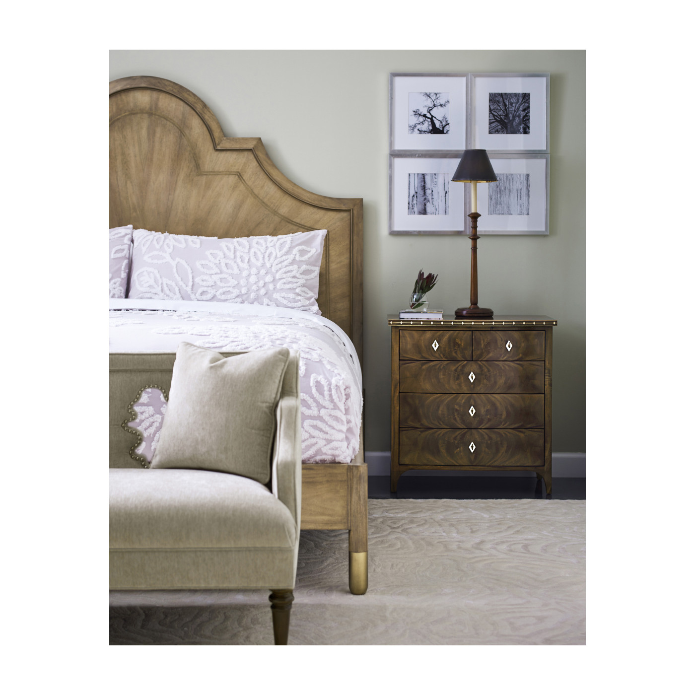 Buckingham Bleached Walnut US Queen Bed