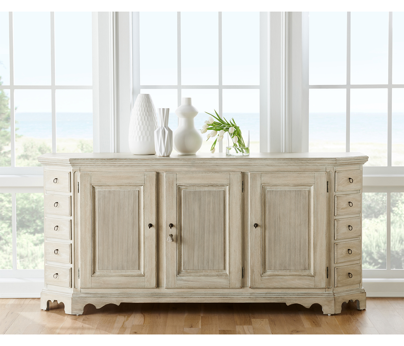 Nimbostratus Sideboard