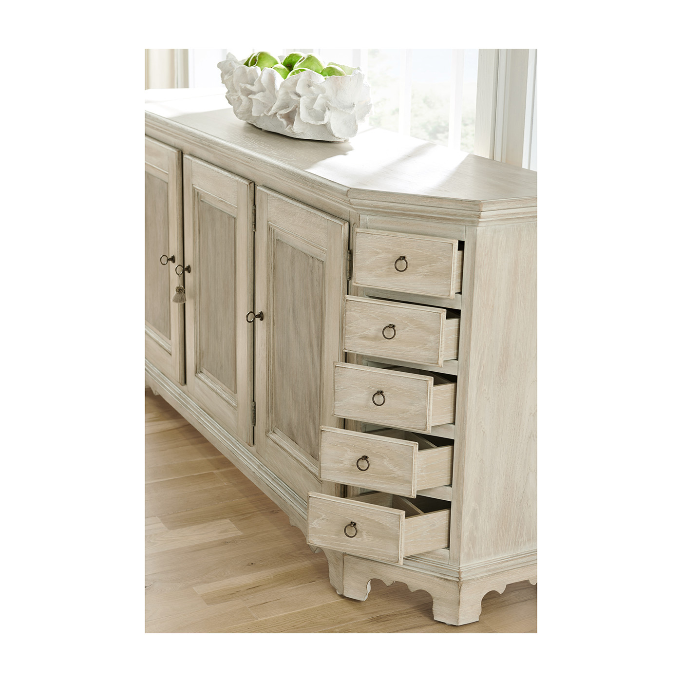 Nimbostratus Sideboard