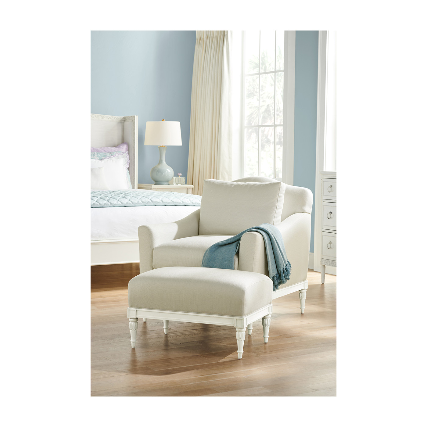 Cumulus Tiffany Sofa