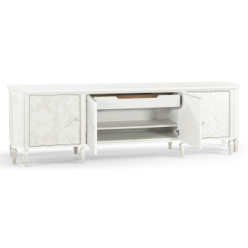 Mammatus Entertainment Console