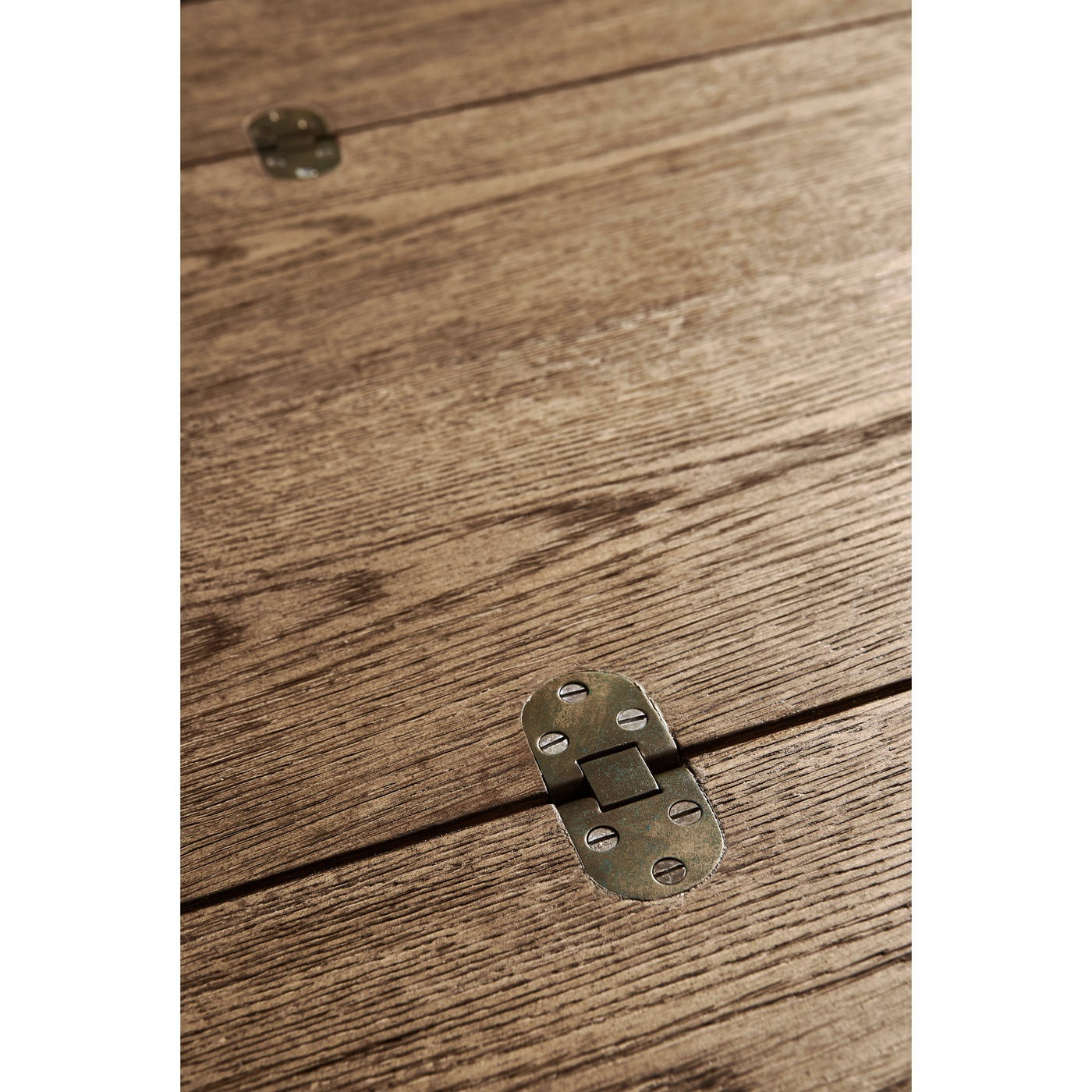 Spindle Flip Top Convertible Table