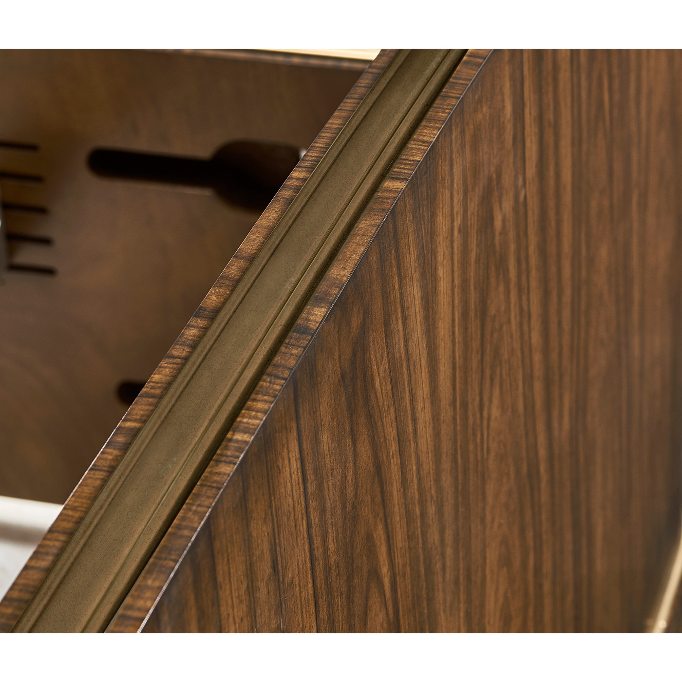 Viceroy King Panel Bed