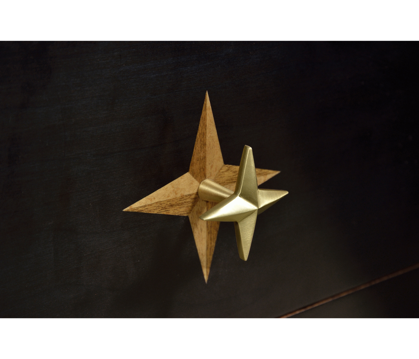 Four-Point Star 3D Geometric Cabinet