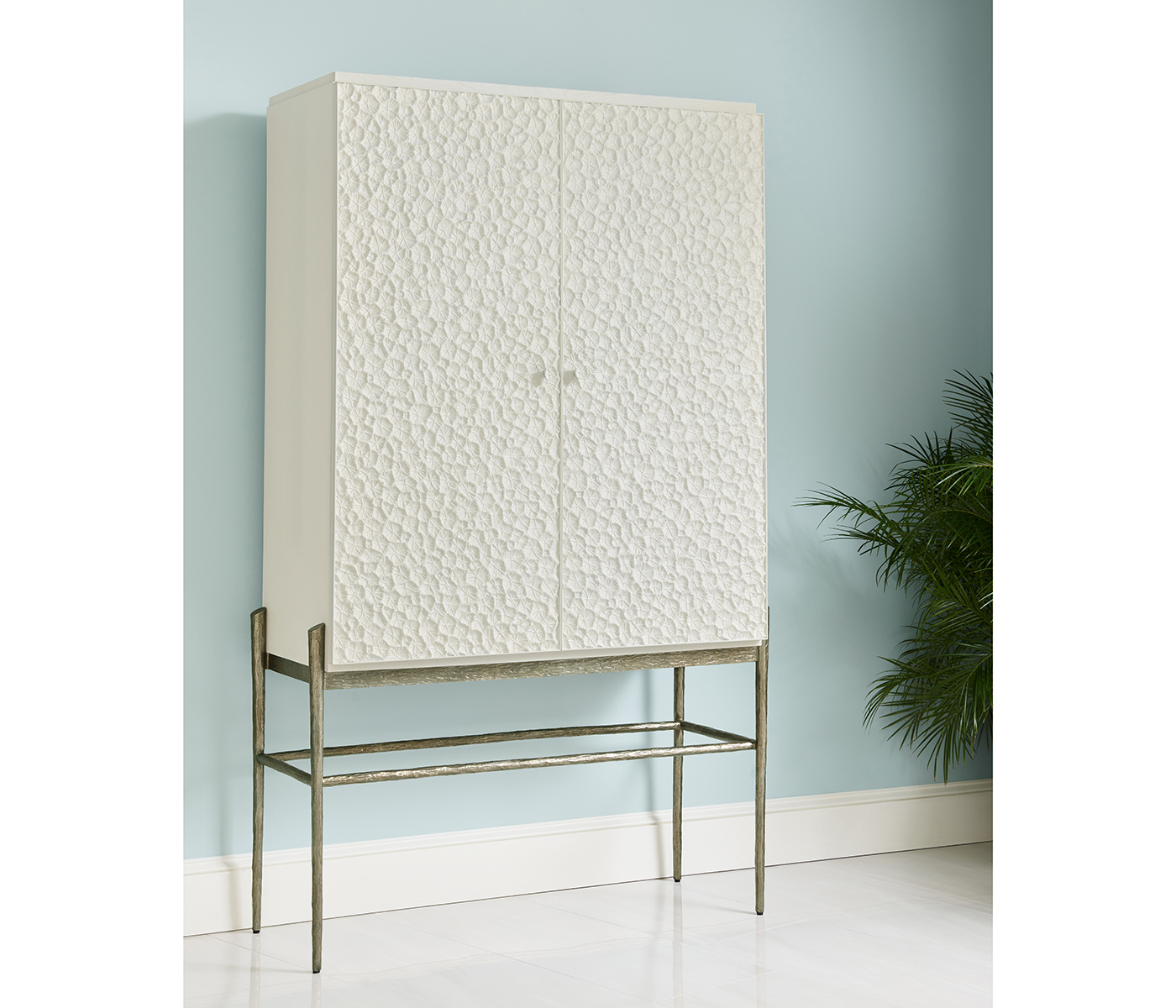 Pelagic Sculpted Bar