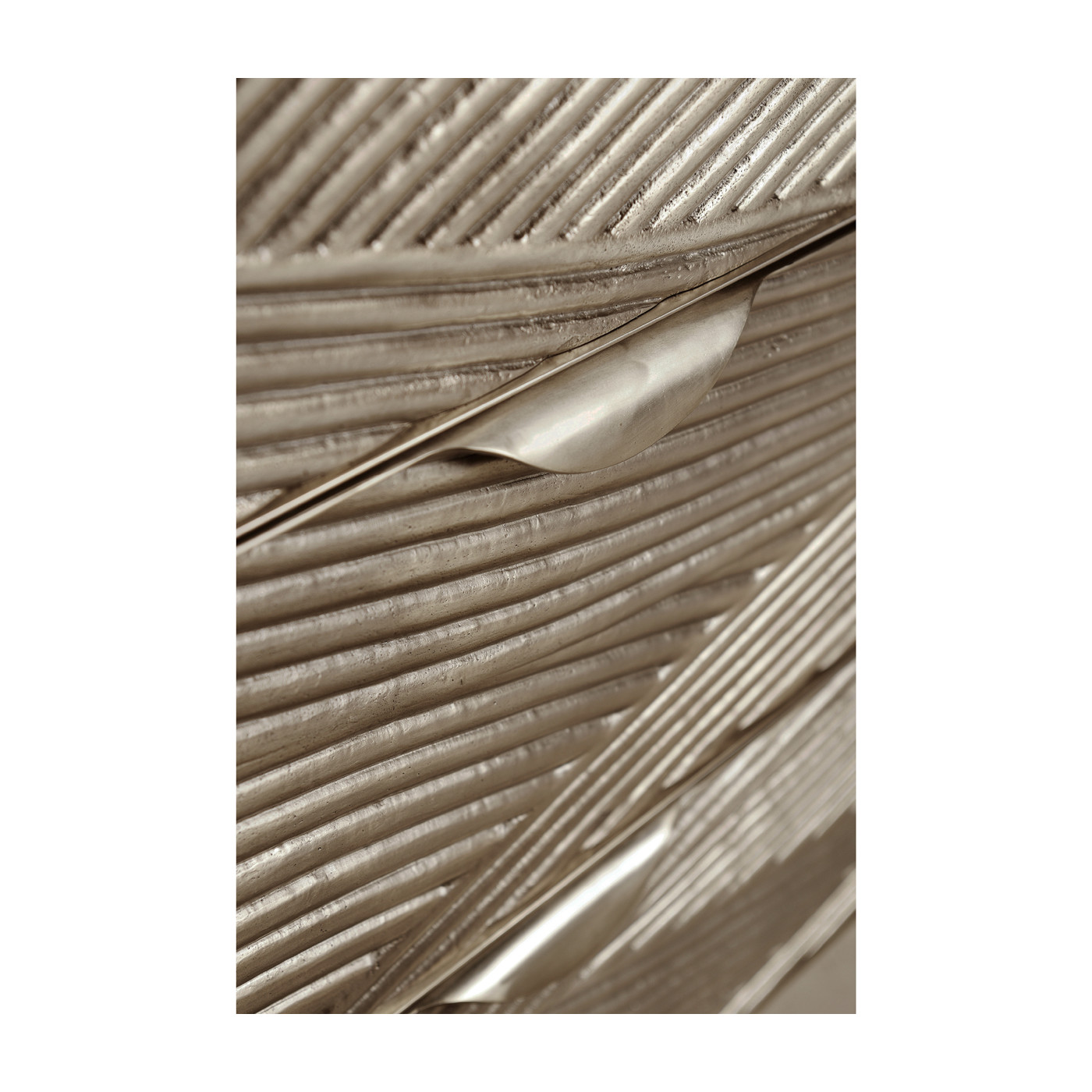 Capillary Cast Metal Dresser