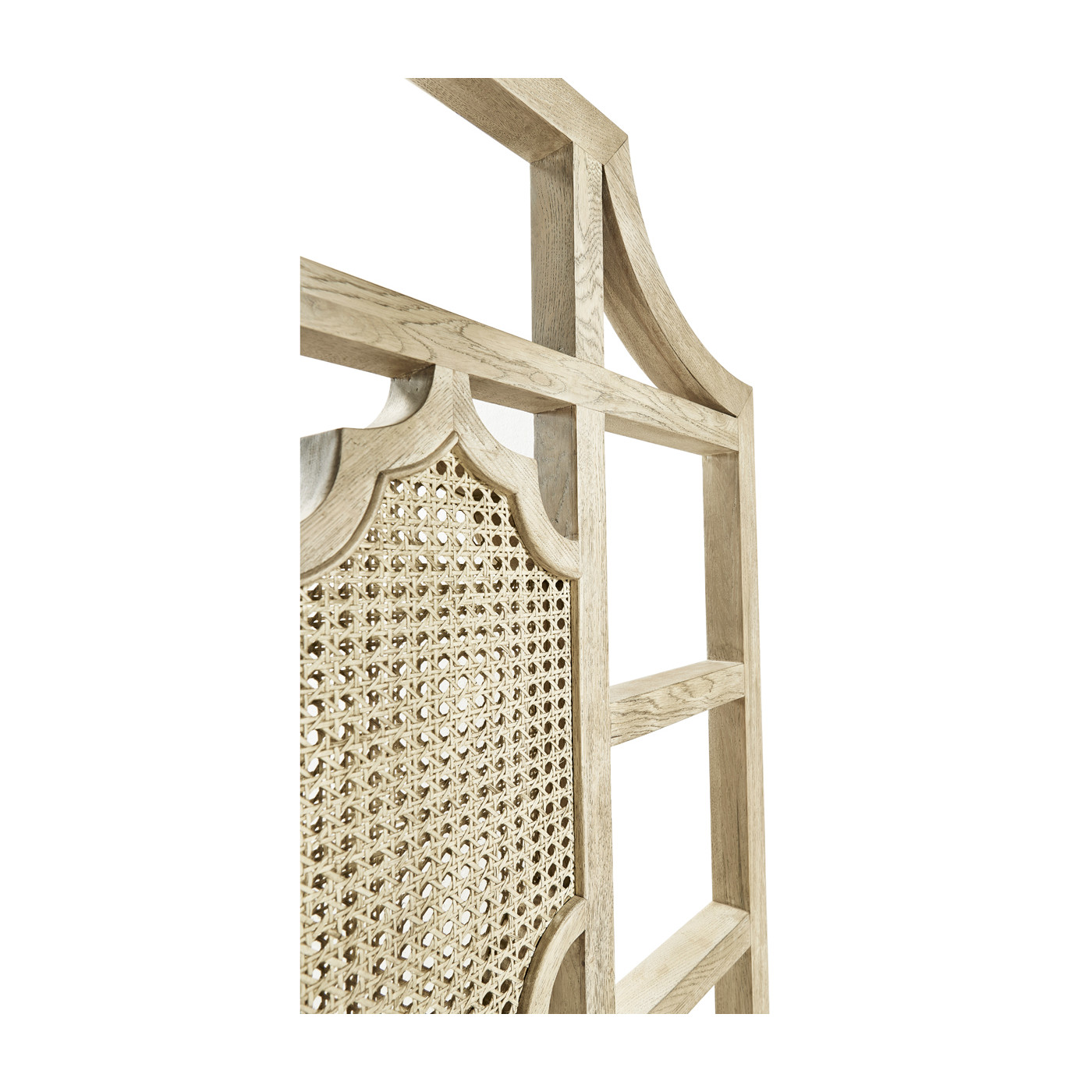 Aperture Caned Trellis Bed