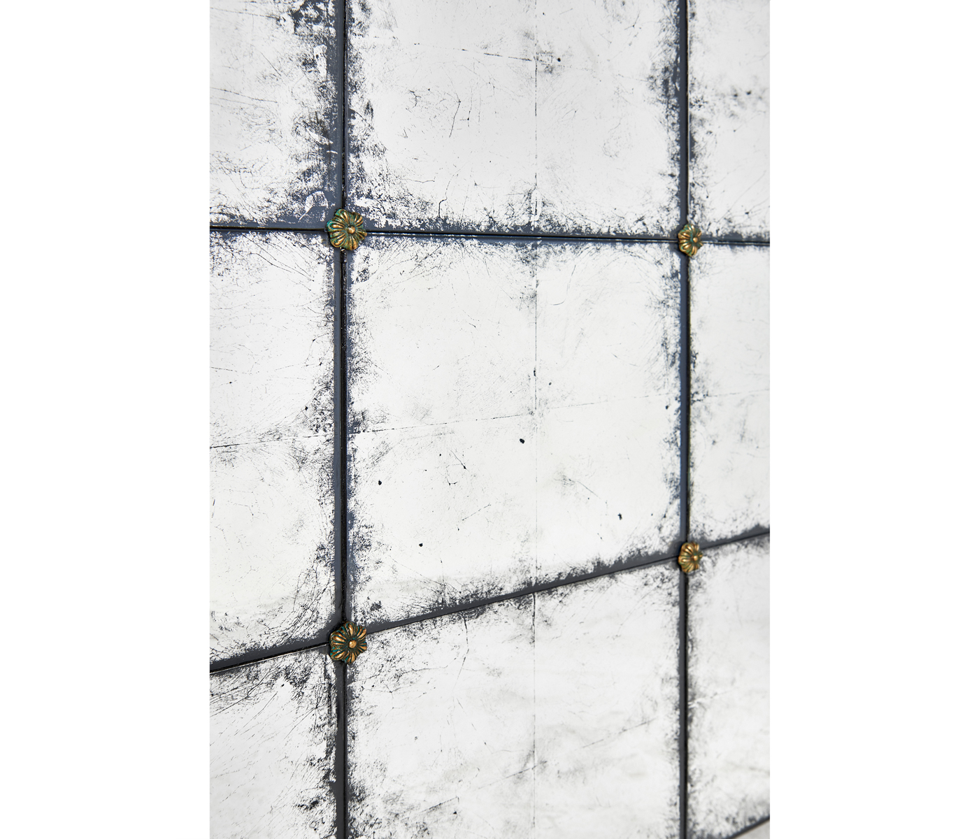 Luna Square End Table