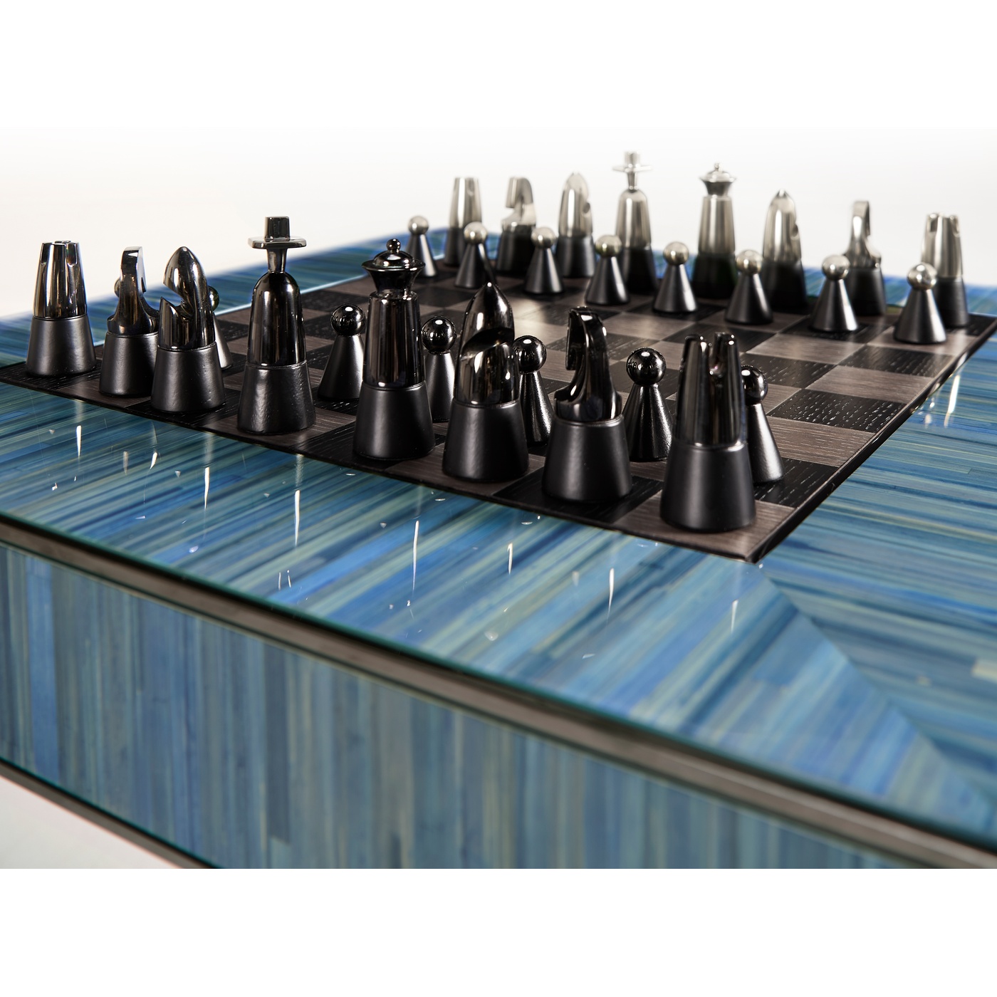 Sapphire Straw Game Table