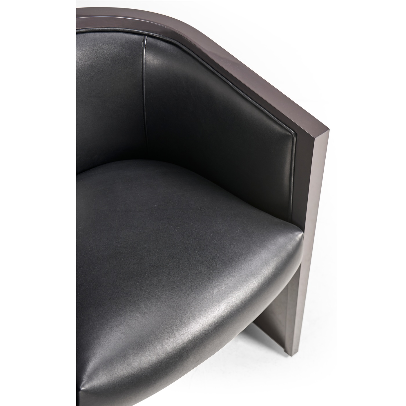 Sapphire Straw Barrel Chair